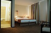 Szabad kétágyas szoba Siófokon a CE Plaza Wellness Hotelben