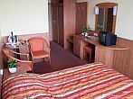 Hotel Panoráma Hévíz szabad kétágyas szobája akciós áron, félpanzióval
